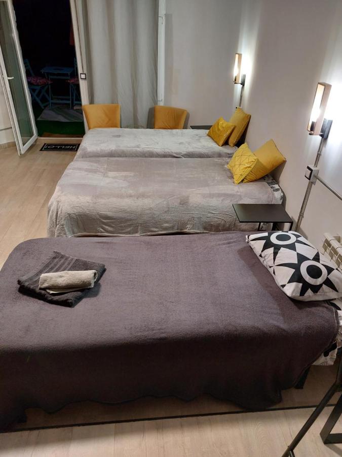 Lovely Home, Cozy Corner In El Bosque, Madrid. Apartment